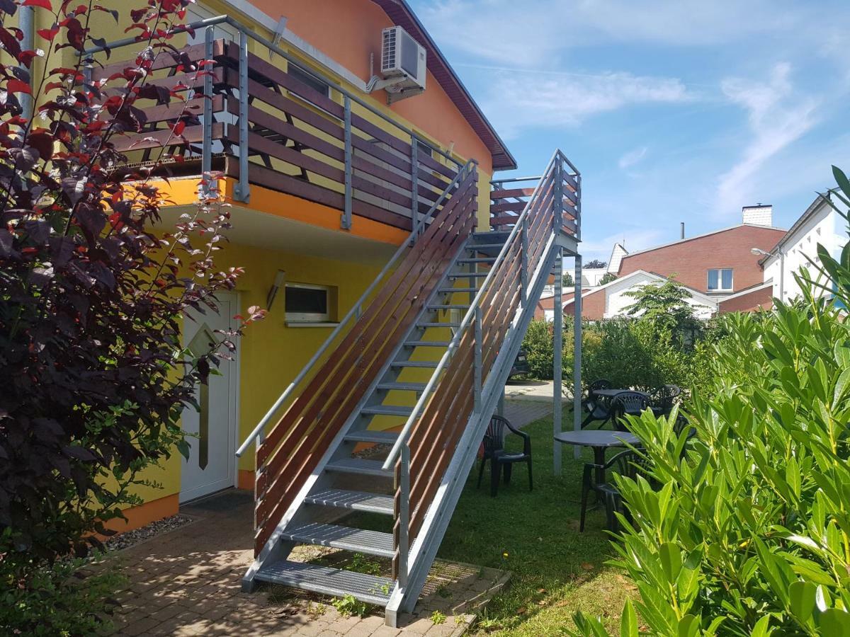 רוסטוק Appartement Vermietung Brunner מראה חיצוני תמונה